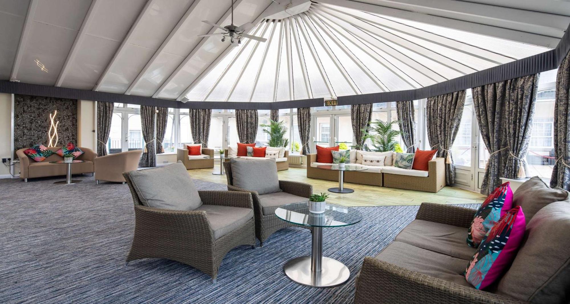 Best Western Royal Hotel Saint Helier Exterior photo